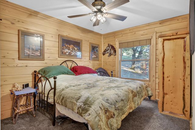 10394 Ponderosa Way, Mountain Ranch, CA 95246