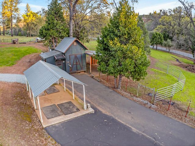 10394 Ponderosa Way, Mountain Ranch, CA 95246