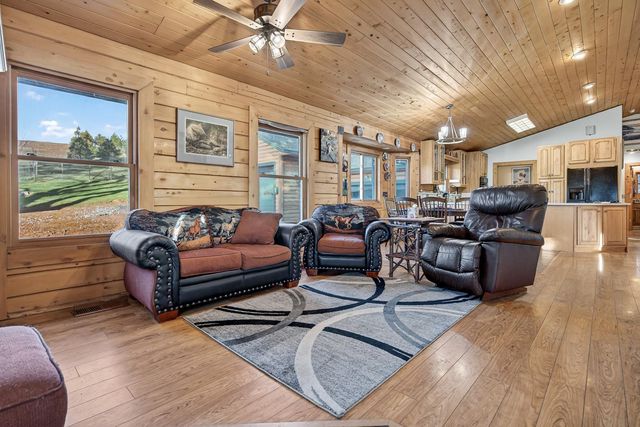 10394 Ponderosa Way, Mountain Ranch, CA 95246