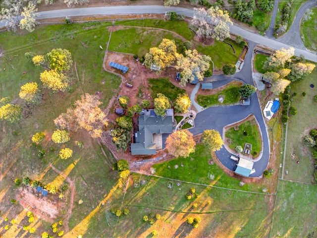 10394 Ponderosa Way, Mountain Ranch, CA 95246