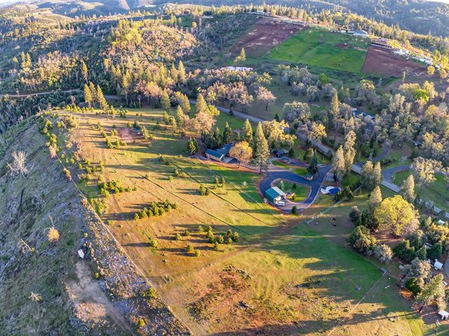 10394 Ponderosa Way, Mountain Ranch, CA 95246