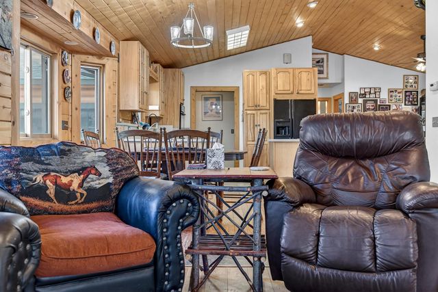 10394 Ponderosa Way, Mountain Ranch, CA 95246