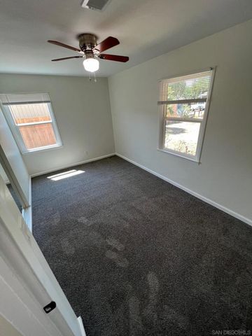 8975 Lamar St, Spring Valley, CA 91977