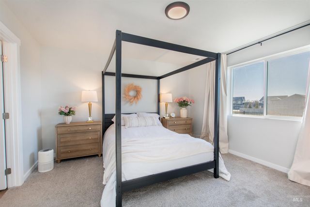 11289 W Langit St, Star, ID 83669