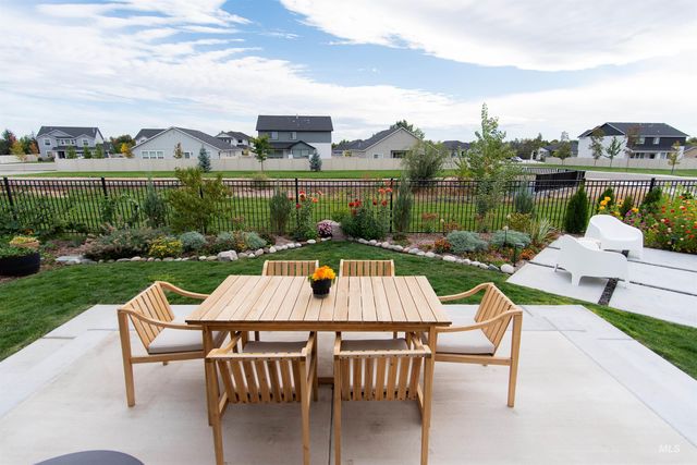 11289 W Langit St, Star, ID 83669