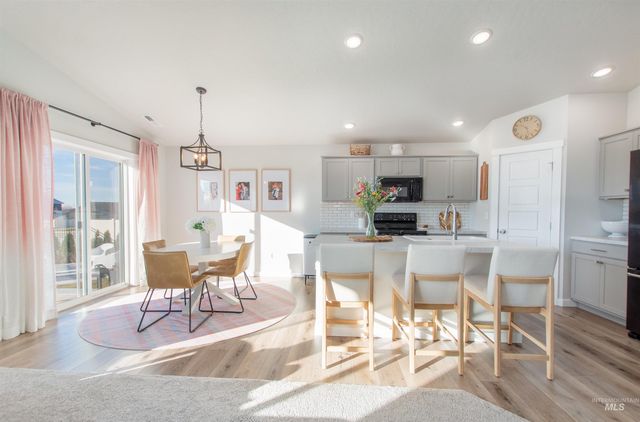 11289 W Langit St, Star, ID 83669