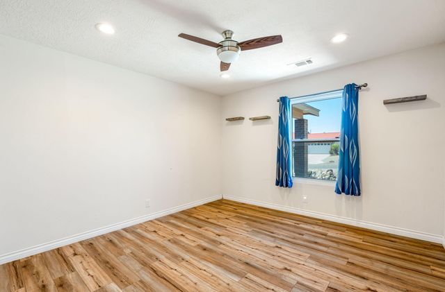 4747 Limestone Drive NE, Rio Rancho, NM 87124