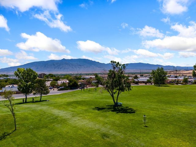 4747 Limestone Drive NE, Rio Rancho, NM 87124