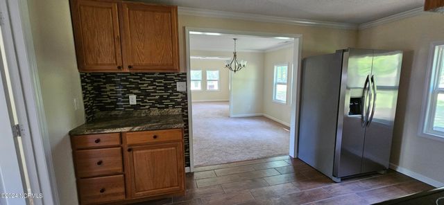 163 E Third Street, Garland, NC 28441