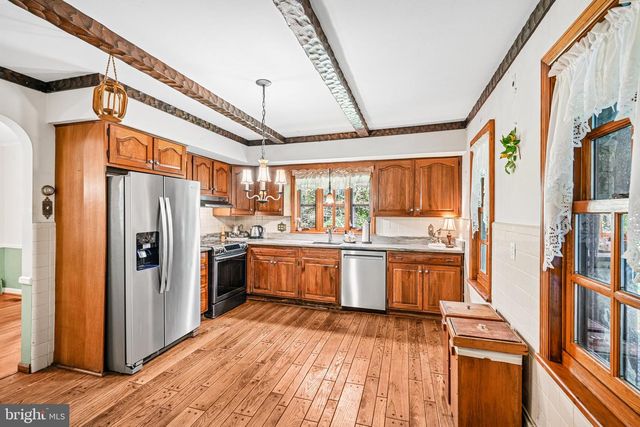 3 MOREDON RD, Huntingdon Valley, PA 19006