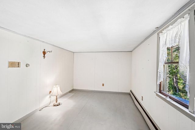 3 MOREDON RD, Huntingdon Valley, PA 19006
