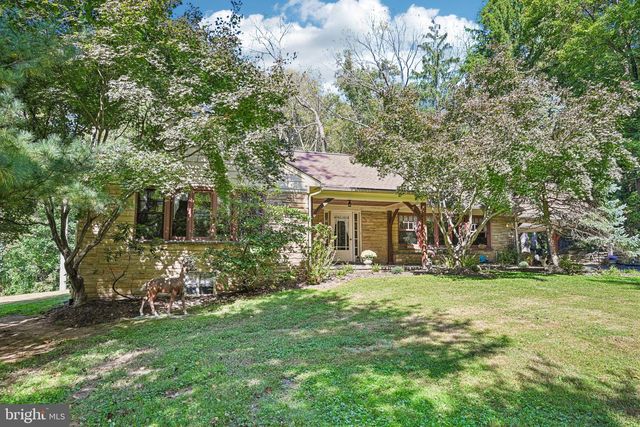 3 MOREDON RD, Huntingdon Valley, PA 19006