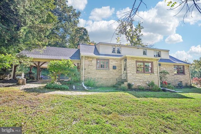 3 MOREDON RD, Huntingdon Valley, PA 19006
