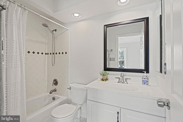 44025 ABERDEEN TER, Ashburn, VA 20147