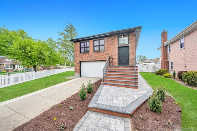 112-01 175 Street, Jamaica, NY 11433