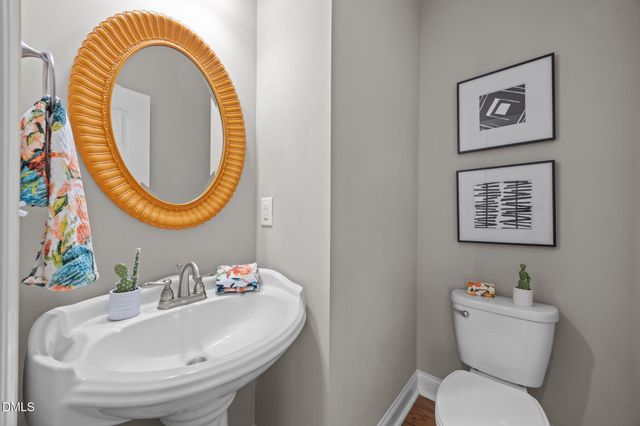 120 Glen Oaks Drive, Youngsville, NC 27596