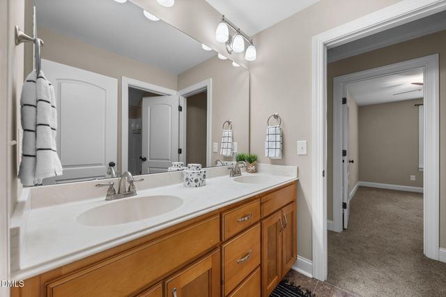 120 Glen Oaks Drive, Youngsville, NC 27596