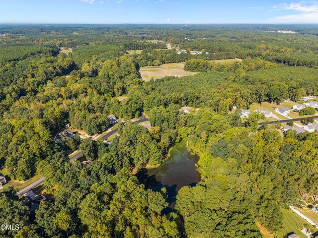 120 Glen Oaks Drive, Youngsville, NC 27596