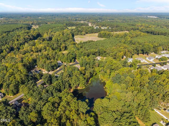 120 Glen Oaks Drive, Youngsville, NC 27596