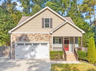 120 Glen Oaks Drive, Youngsville, NC 27596