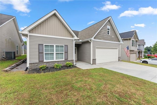 177 Highland Pointe Drive, Alto, GA 30510