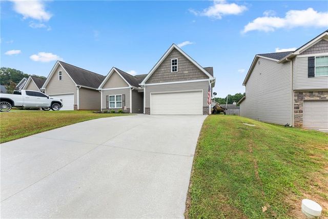 177 Highland Pointe Drive, Alto, GA 30510