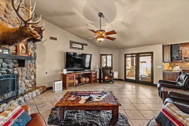 21230 S 156TH Street, Gilbert, AZ 85298