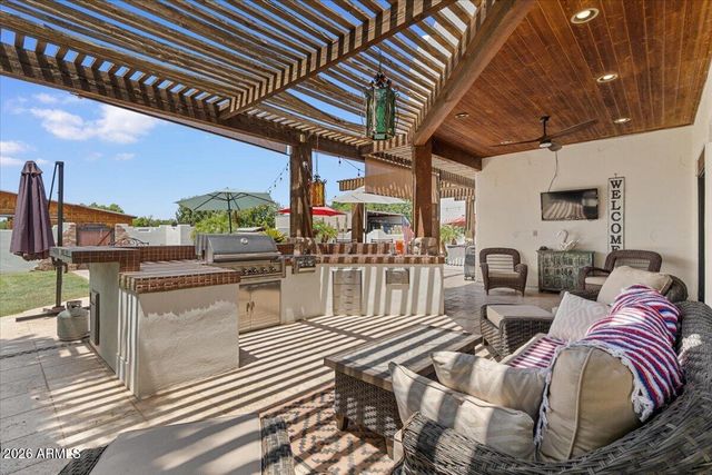 21230 S 156TH Street, Gilbert, AZ 85298