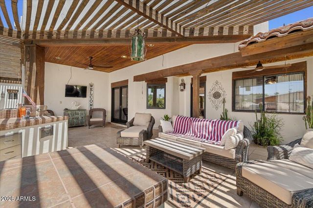 21230 S 156TH Street, Gilbert, AZ 85298