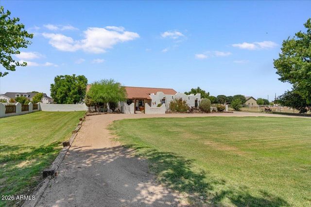 21230 S 156TH Street, Gilbert, AZ 85298