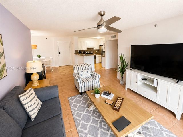19801 E Country Club Drive 4307, Aventura, FL 33180
