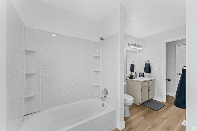 3718 S BRONCO CIR, Magna, UT 84044