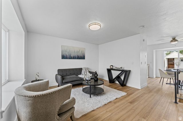 3718 S BRONCO CIR, Magna, UT 84044