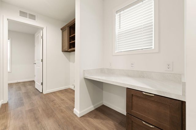 42 Furlong Avenue, Burnside, KY 42519