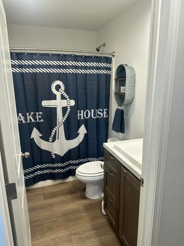 42 Furlong Avenue, Burnside, KY 42519