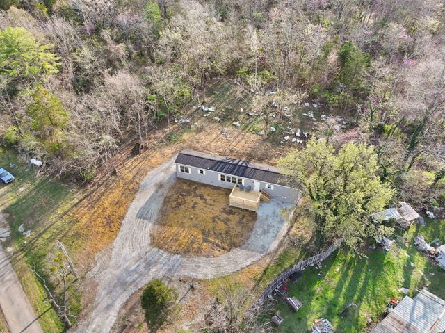 42 Furlong Avenue, Burnside, KY 42519