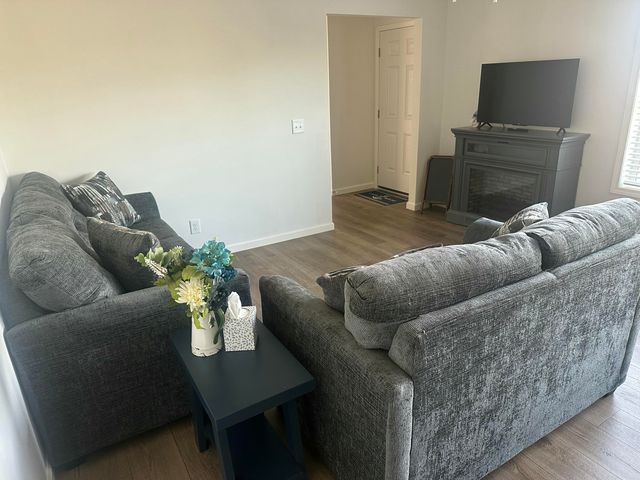 42 Furlong Avenue, Burnside, KY 42519