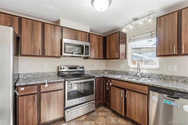 16495 E 17th Place C, Aurora, CO 80011