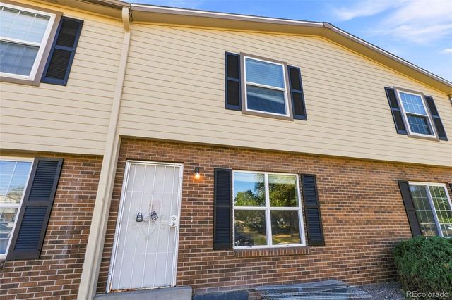 16495 E 17th Place C, Aurora, CO 80011