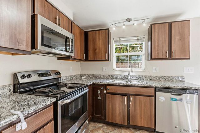 16495 E 17th Place C, Aurora, CO 80011