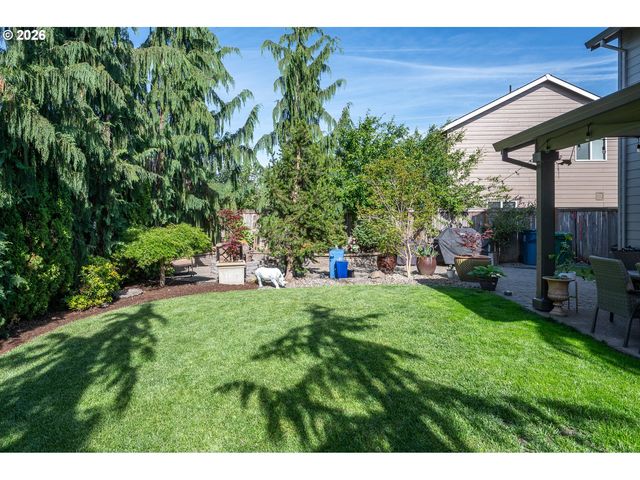 471 VINE Ave, Woodburn, OR 97071