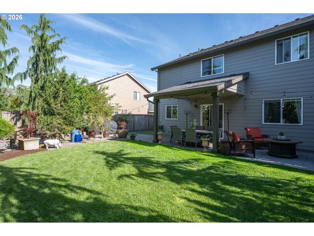 471 VINE Ave, Woodburn, OR 97071