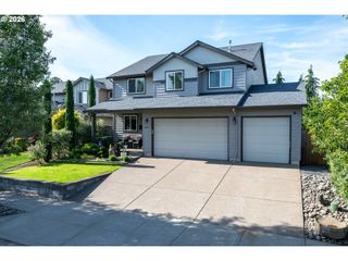 471 VINE Ave, Woodburn, OR 97071