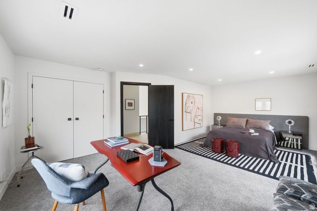 2558 S SCENIC DR, Salt Lake City, UT 84109