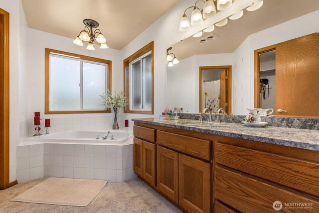 21212 89th Avenue NE, Arlington, WA 98223