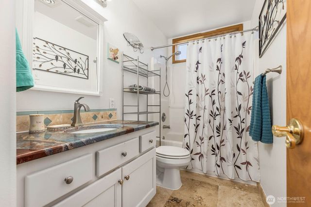 21212 89th Avenue NE, Arlington, WA 98223