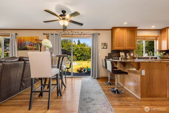 21212 89th Avenue NE, Arlington, WA 98223