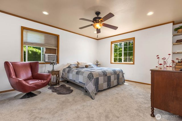 21212 89th Avenue NE, Arlington, WA 98223