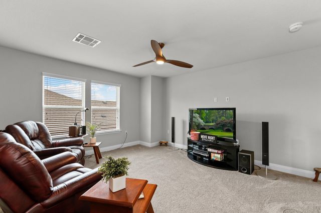 431 Star Mountain LN, Georgetown, TX 78633
