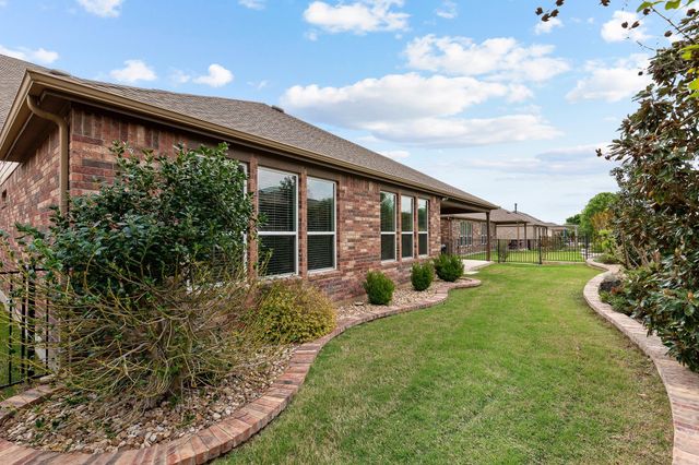 431 Star Mountain LN, Georgetown, TX 78633